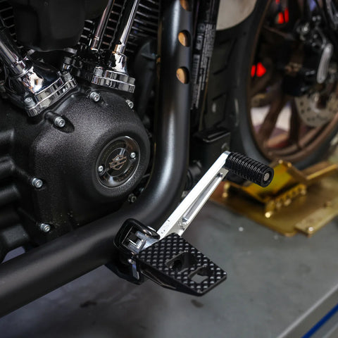 Thrashin M8 Softail Brake Arm